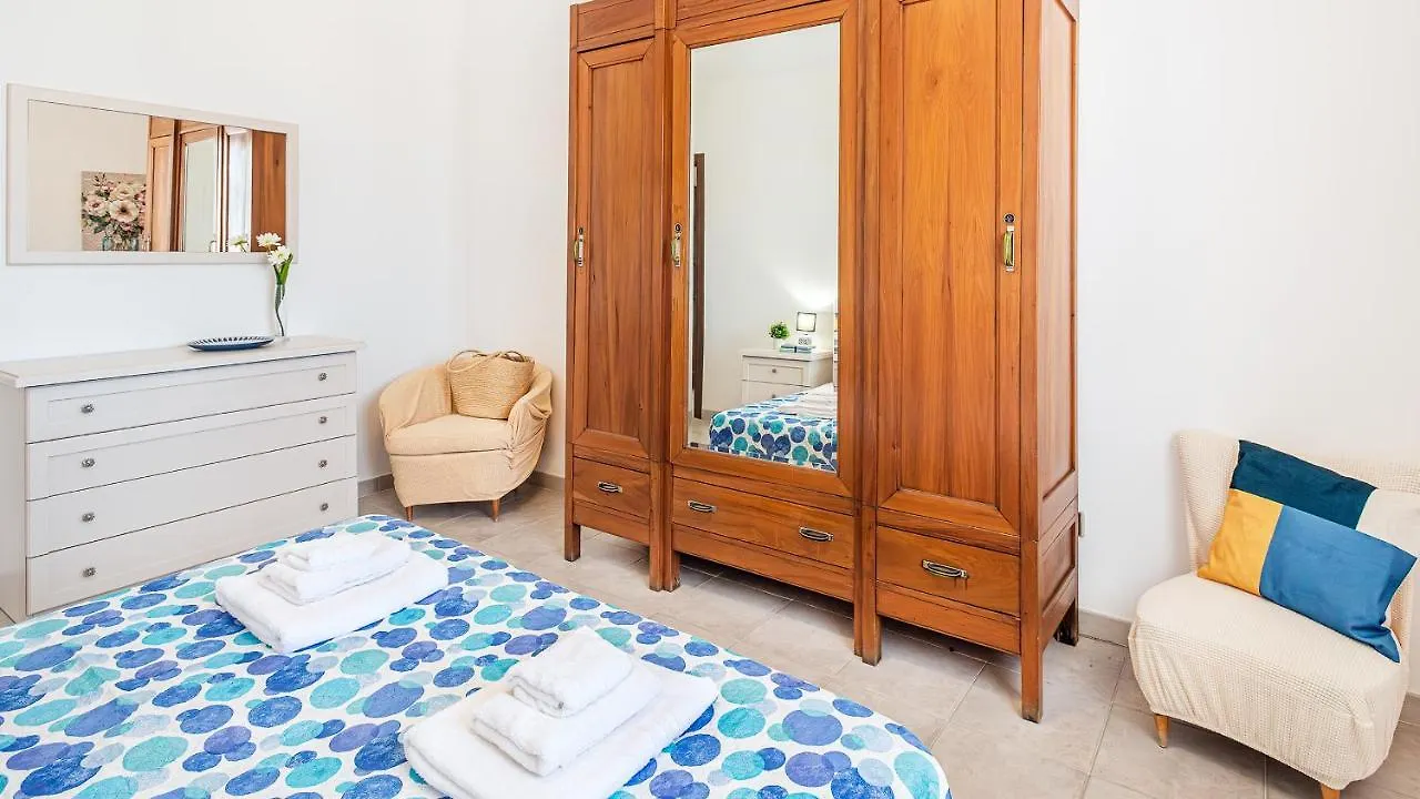 Goya 21 Apartman Alghero